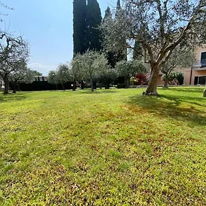 https://residenza-san-severo.hotelinveneto.com