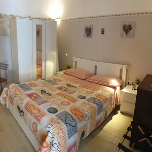  Apartament Giovanni S Little House Włochy