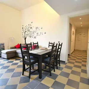 Le Rondini A Hébergement de vacances Rome
